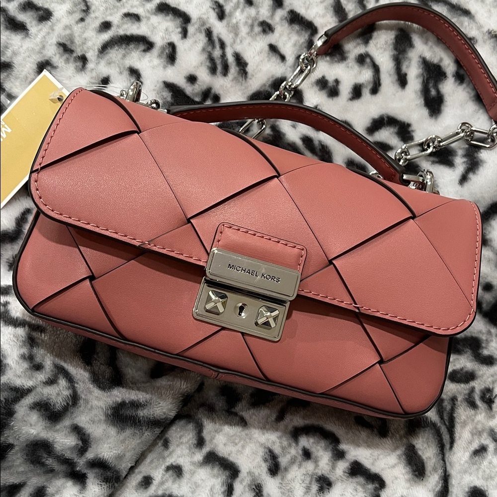 NEW! Michael Kors Tribeca Small Convertible Chain Shoulder to Crossbody Bag - Picture 4 of 11